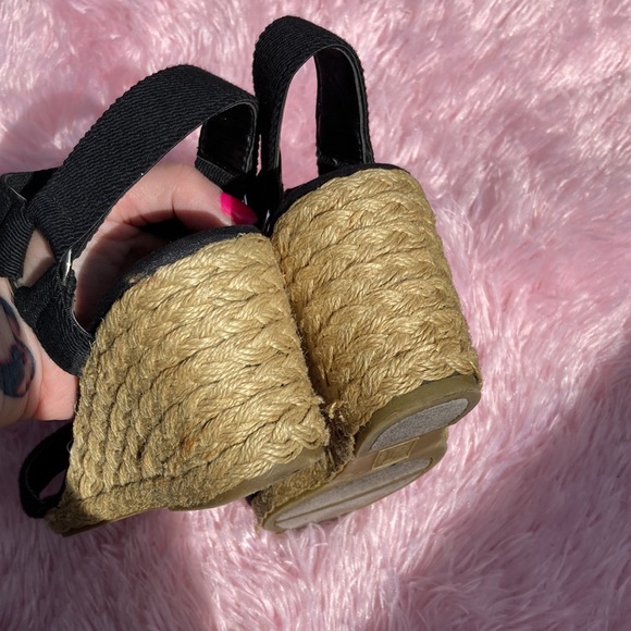 Chaps canvas espadrille style sandals with 2” heel size 9 - Picture 8 of 9